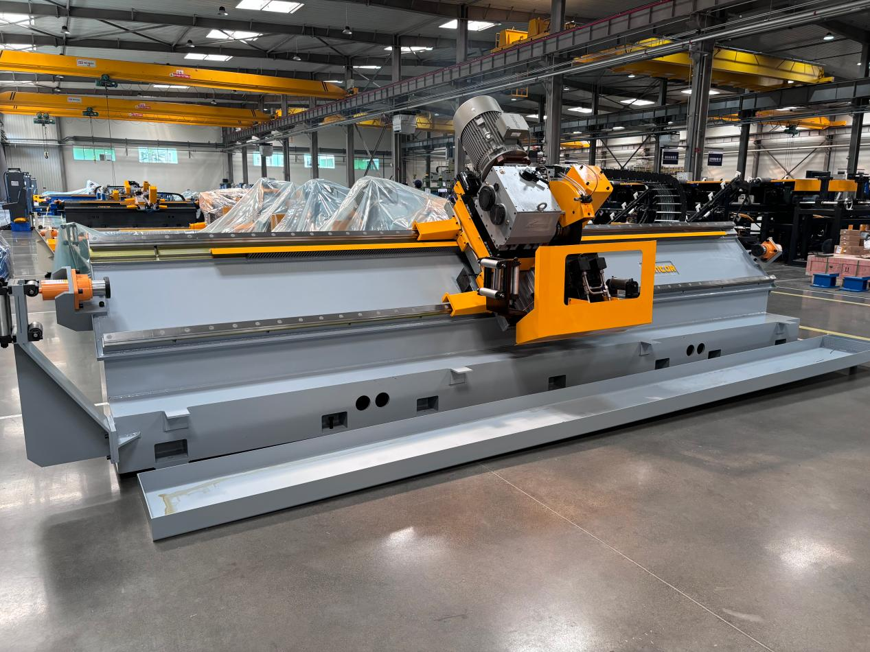 Cold flying saw